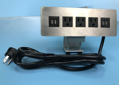 USB 4 পোর্ট, 3 আউটলেট পাওয়ার / ডেটা বিতরণ ইউনিট সহ এজ মাউন্ট ডেস্কটপ পাওয়ার আউটলেট